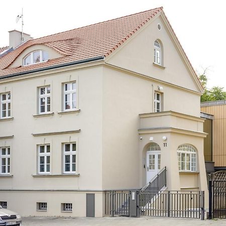 Apartamenty L11, Limanowskiego 波兹南 外观 照片