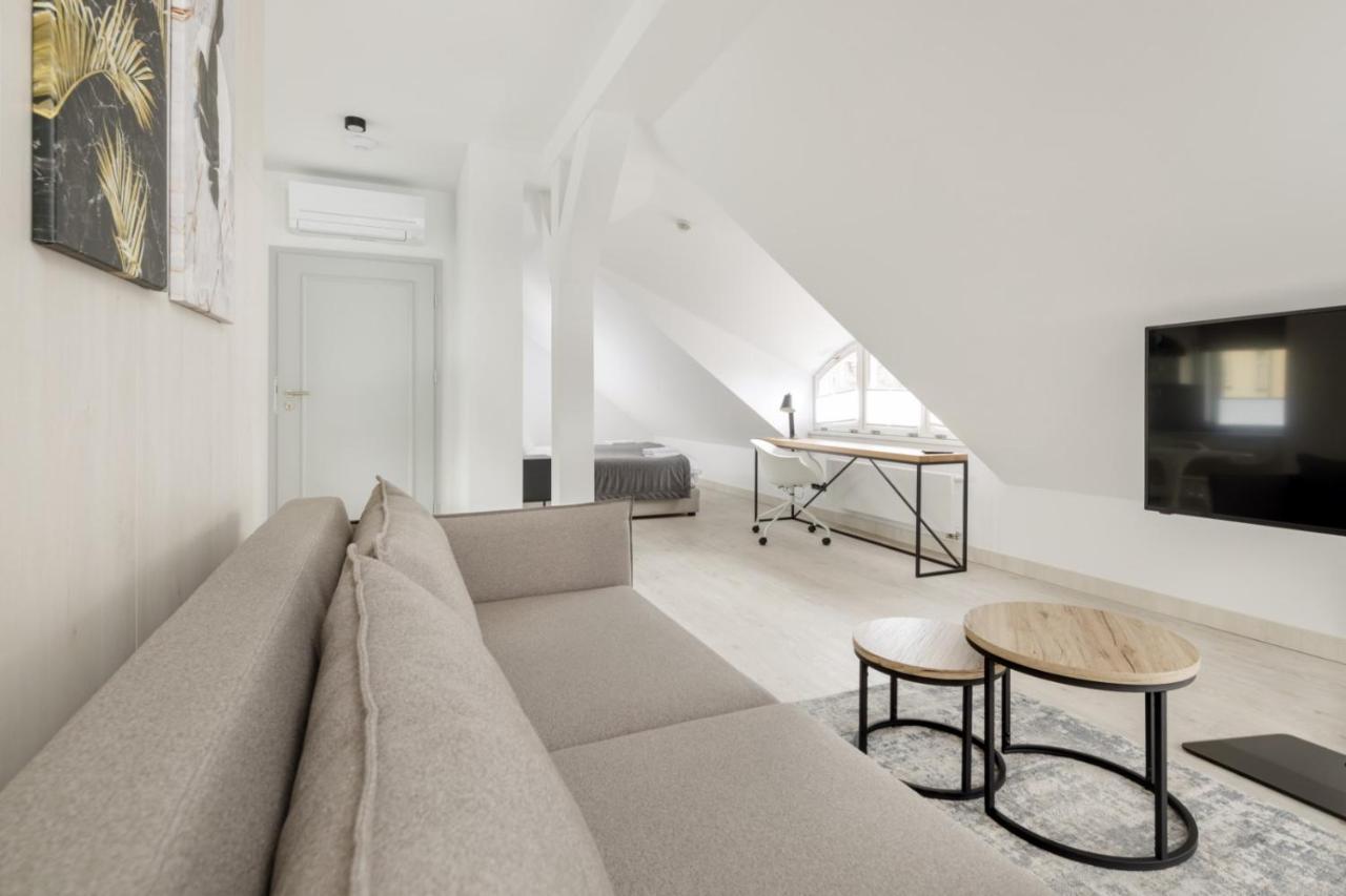 Apartamenty L11, Limanowskiego 波兹南 外观 照片